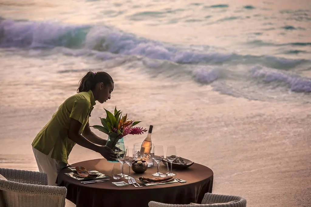 Four Seasons Resort Seychelles Baie Lazare