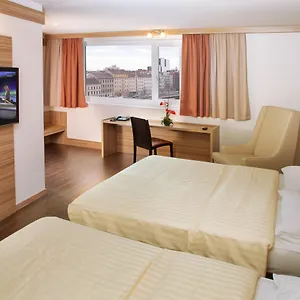 vizitați hotelul
