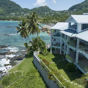 Vallonend Beachfront With Excellent View Lägenhetshotell
