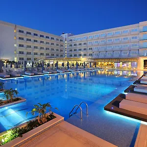 vizitați hotelul