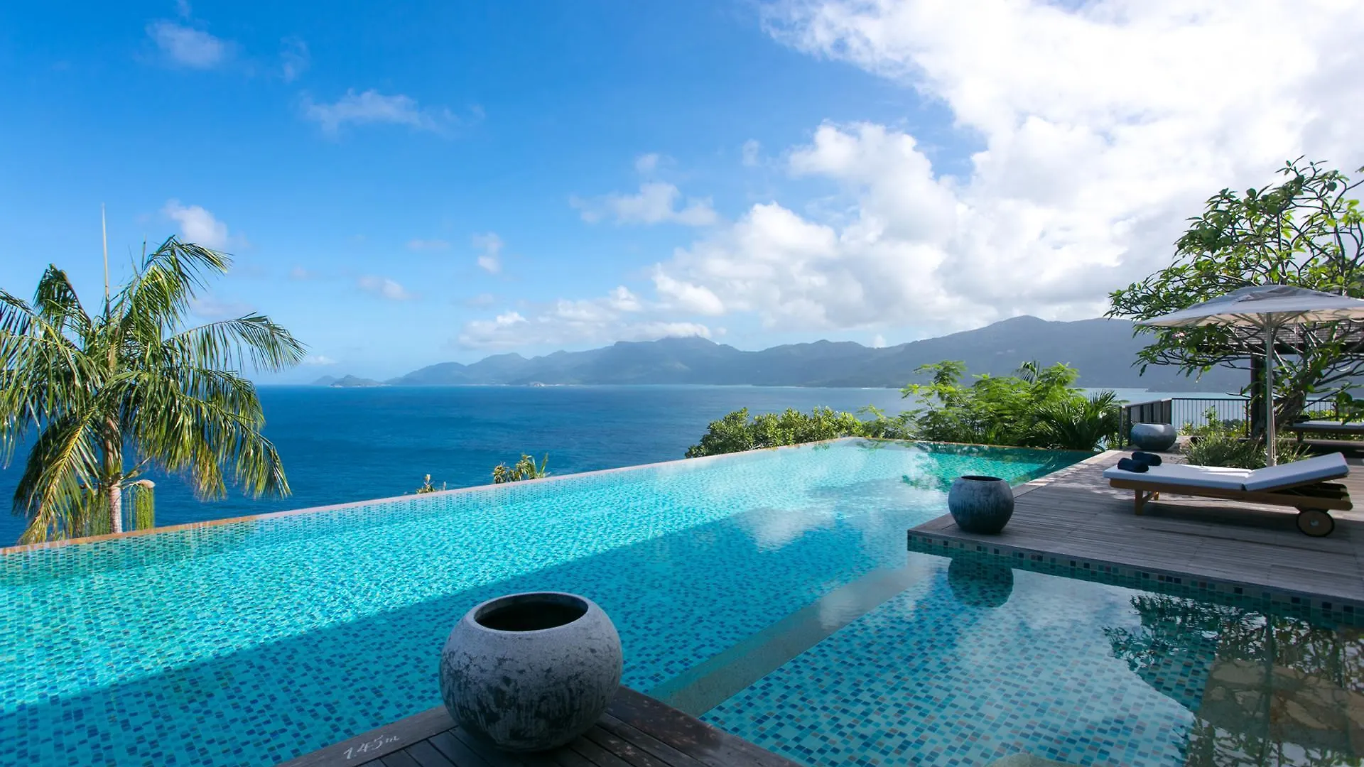 *****  Four Seasons Resort Seychelles Baie Lazare  Seyşel Adaları